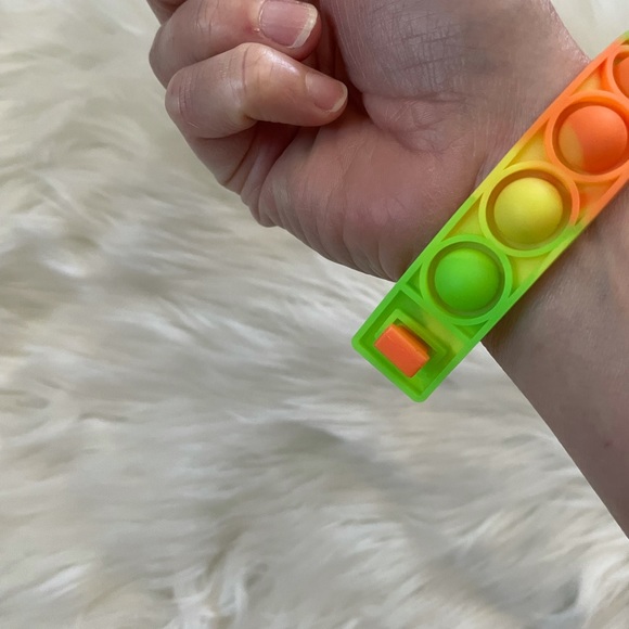 2 - Fidget Pop Sensory Bracelet - Picture 5 of 7